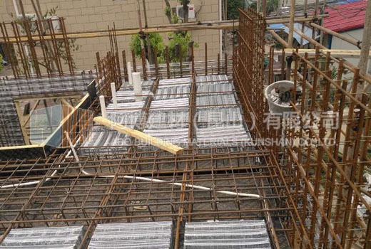 Hollow core slab