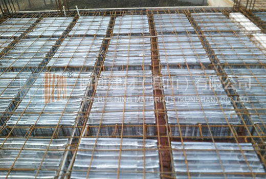 Precast hollow