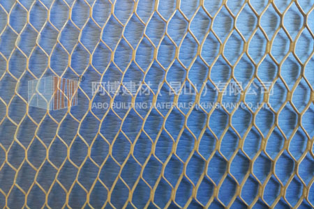 Diamond metal mesh